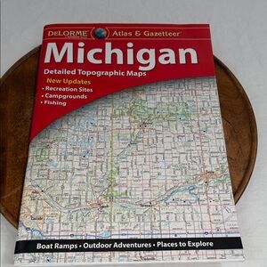 Delorme Atlast and Gazetteer Michigan Topographic Maps 17th Ed 2022 Garmin Car
